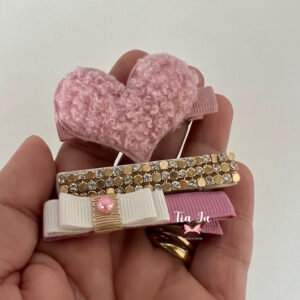 Hair clips coração de lã rosa antigo